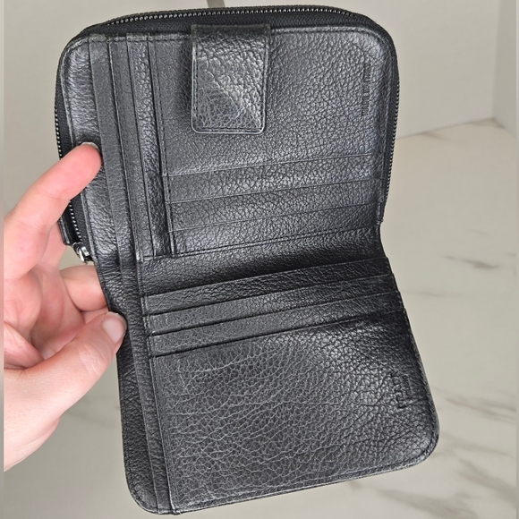 Prada Black Leather Bifold Compact Wallet - Picture 4 of 10